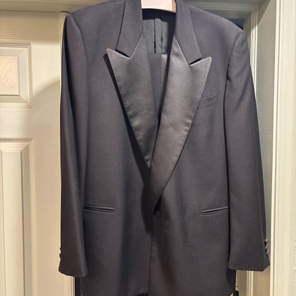 Zignone men’s tuxedo